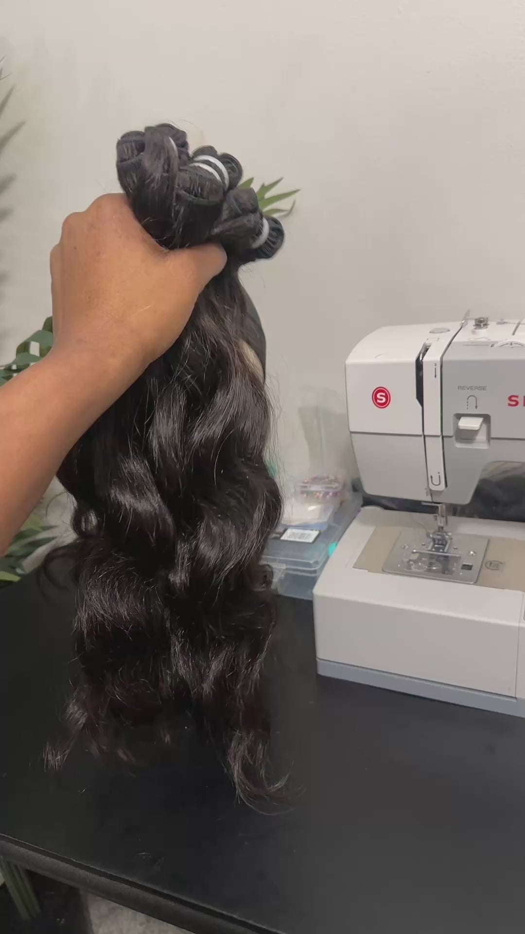 Pack of 3bundles of 18-inch Indian Body Wave hair + closure 5*5 hd 16 inches