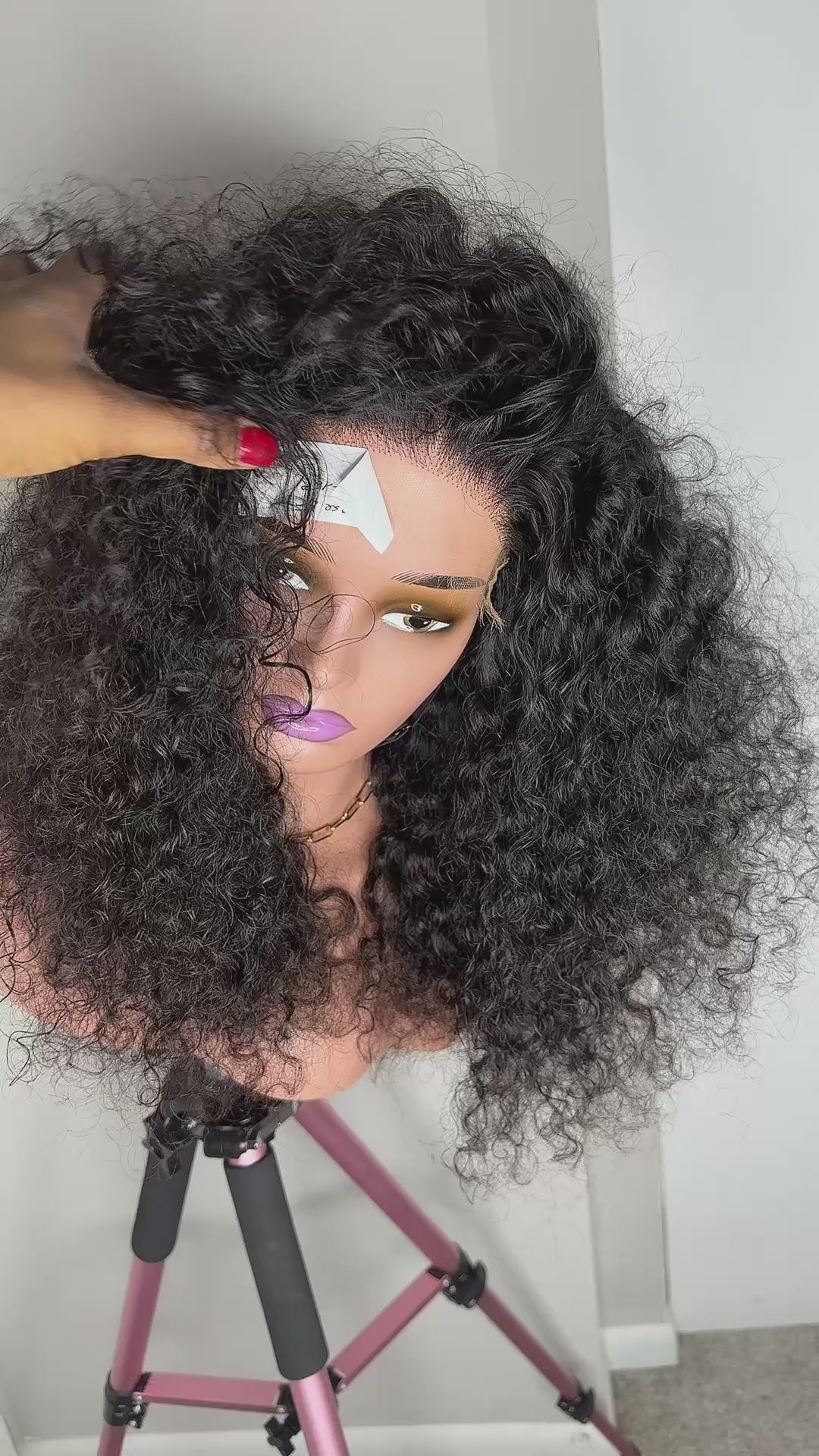 BerjBeauty Kira Curly Wig – 16” HD Lace (Raw Vietnam Donor Hair, Glueless)